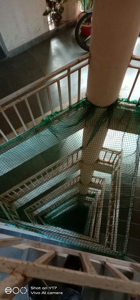 building-safety-net-installation-1-480x1024