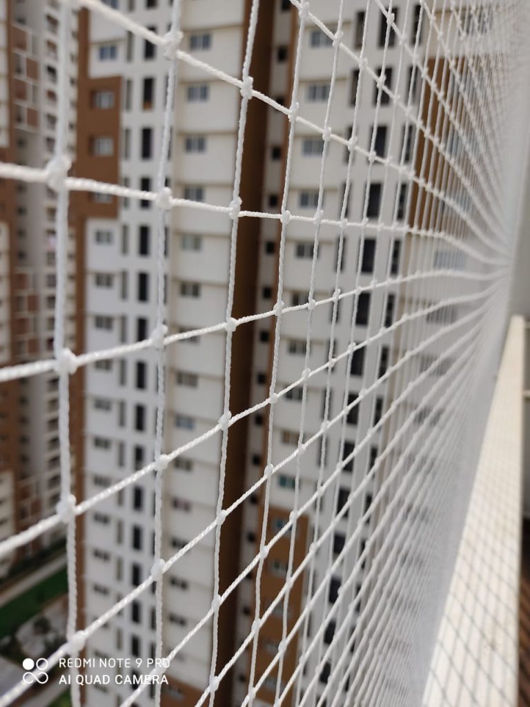 invisible-grill-installation-delhi-10dec2022-2